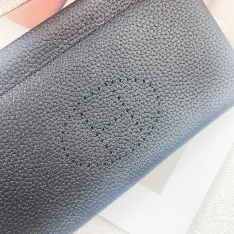 All categories Hermès wallet (Hermès) Hermès 6911