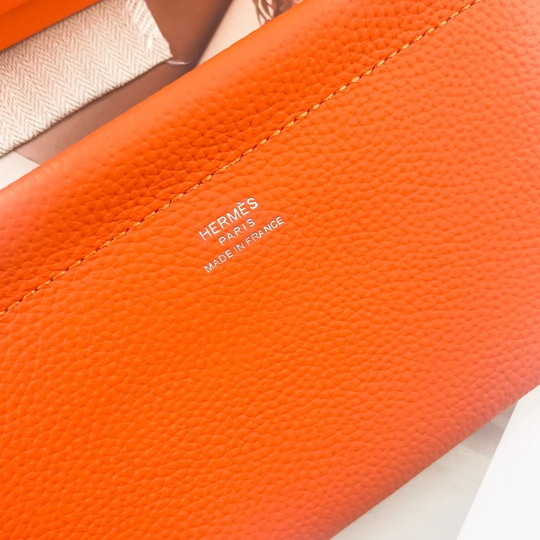 All categories Hermès wallet (Hermès) Hermès 6911