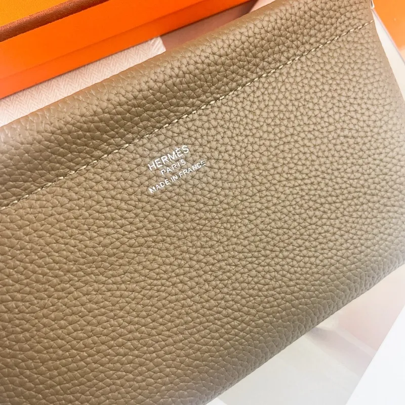 All categories Hermès wallet (Hermès) Hermès 6911