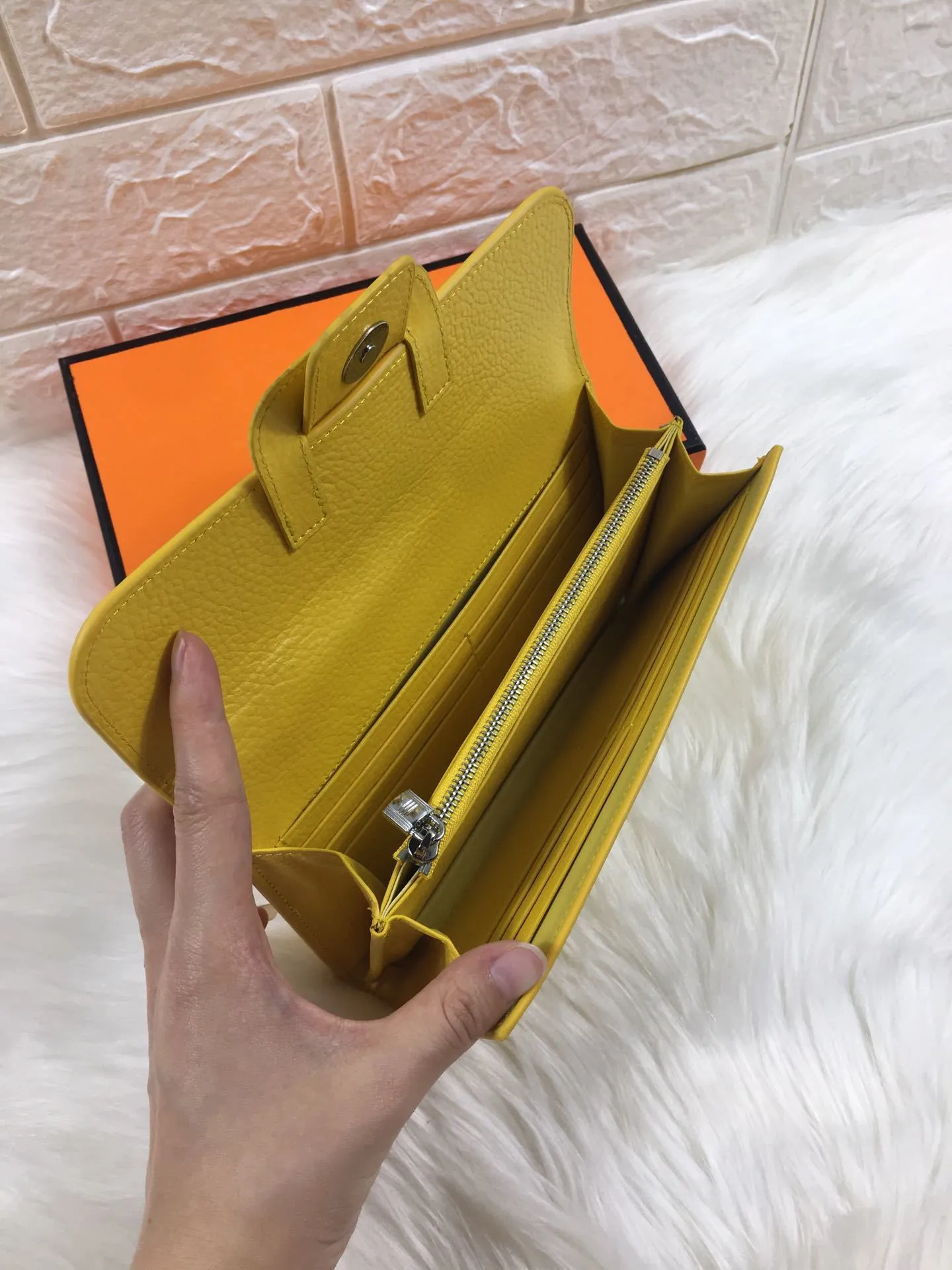All categories Hermès wallet (Hermès) Hermès 0688