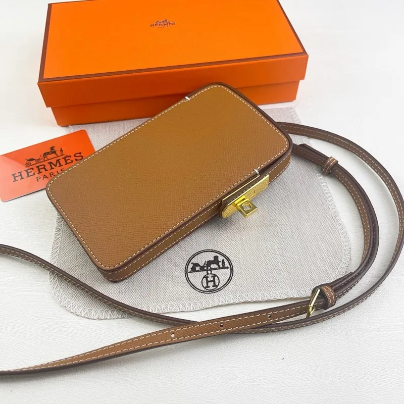 All categories Hermès wallet (Hermès) Hermès 9852 gold buckle