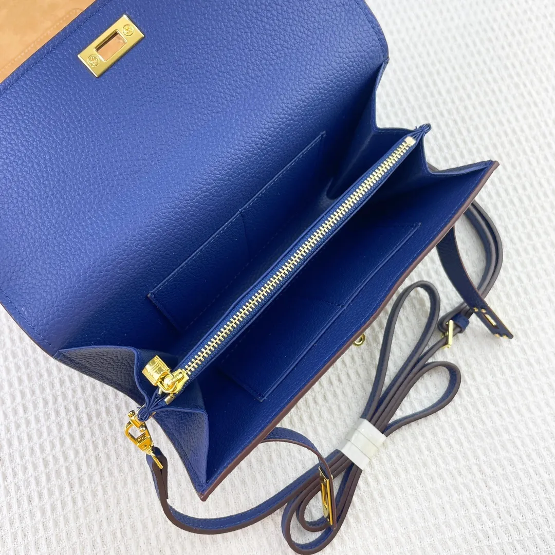 All Categories Hermès Wallet (Hermès) Hermès 360-2 Gold Buckle