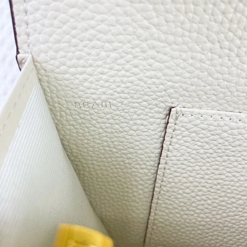 All Categories Hermès Wallet (Hermès) Hermès 360-2 Gold Buckle