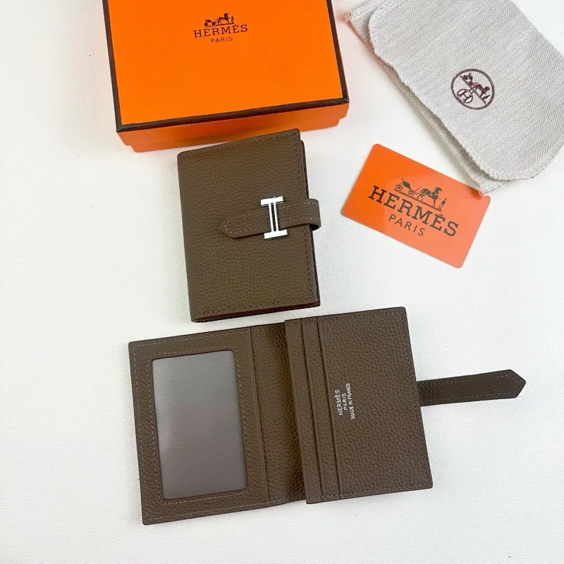 All categories Hermès wallet (Hermès) Hermès 495 silver buckle