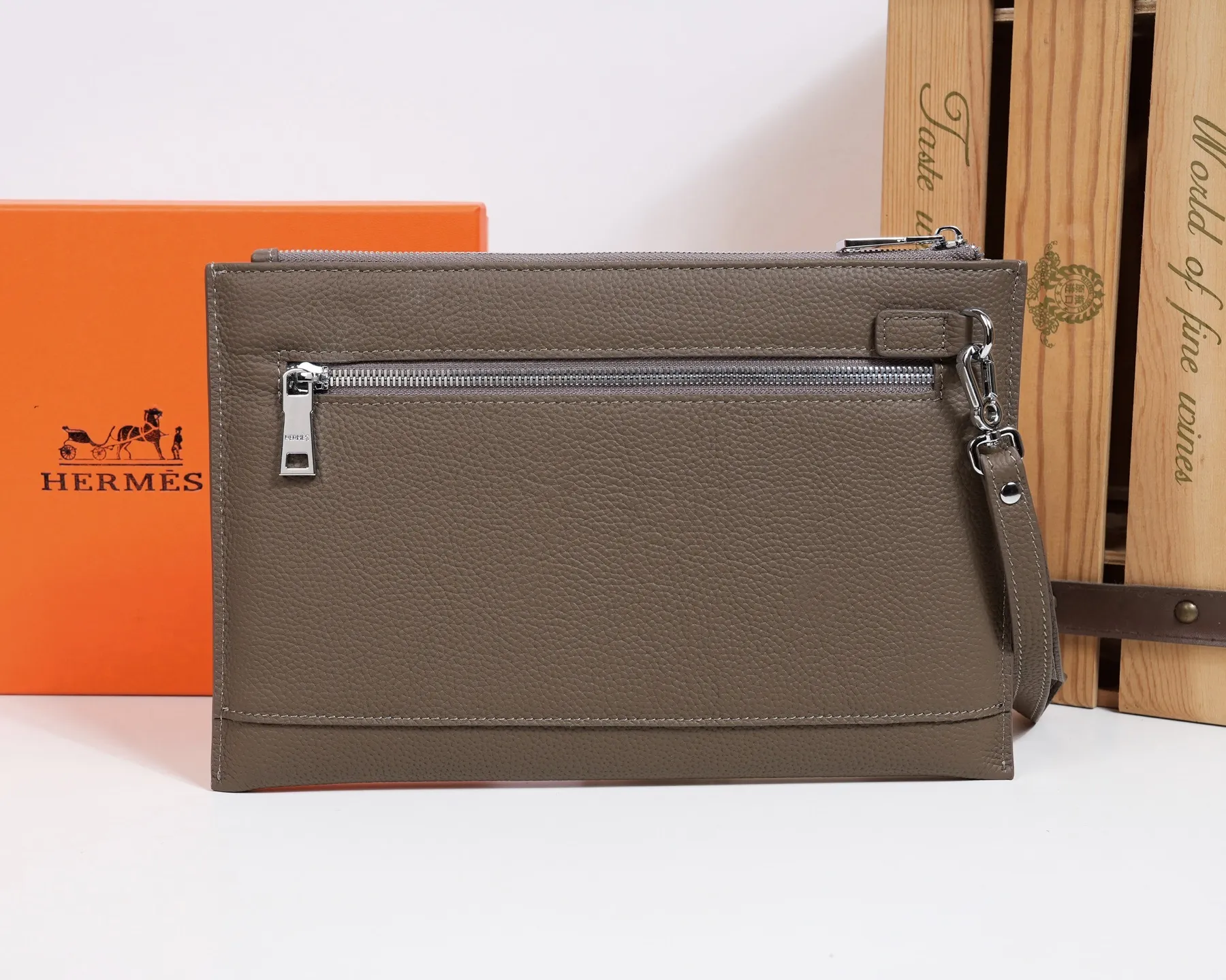All categories Hermès wallet (Hermès) Hermès 28180
