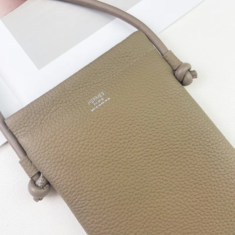 All categories Hermès wallet (Hermès) Hermès 6912