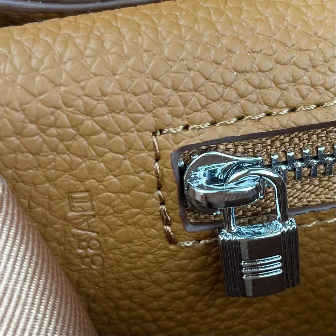 All categories Hermès wallet (Hermès) Hermès 362