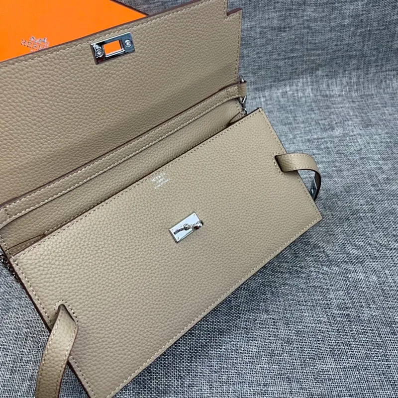 All categories Hermès wallet (Hermès) Hermès 362