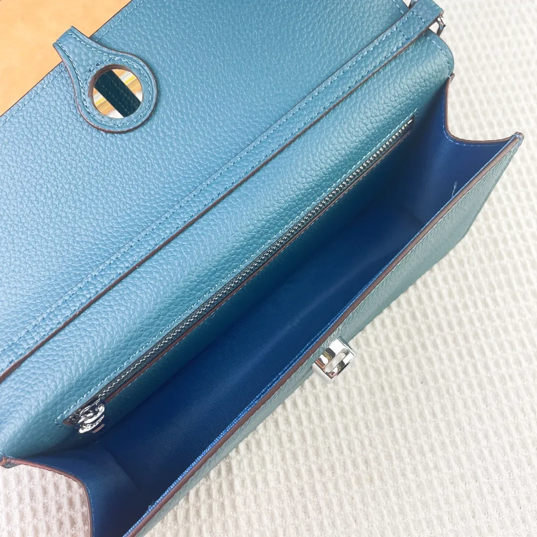 All Categories Hermès Wallet (Hermès) Hermès 388-1 Silver