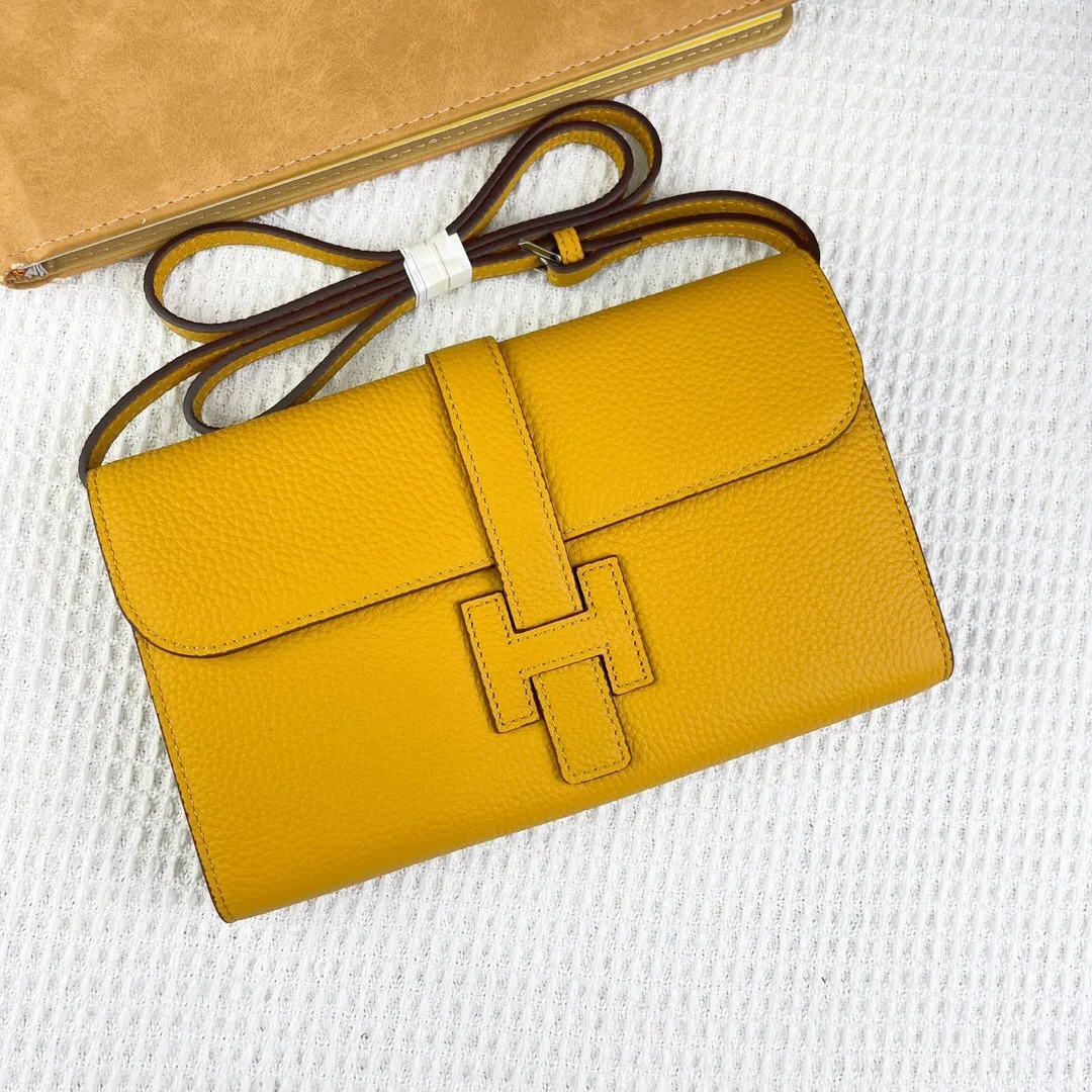 All Categories Official Website "Brand Women's Bags" Women's Bags 💙 Hermes 2025 New Hermes Crossbody Bag
