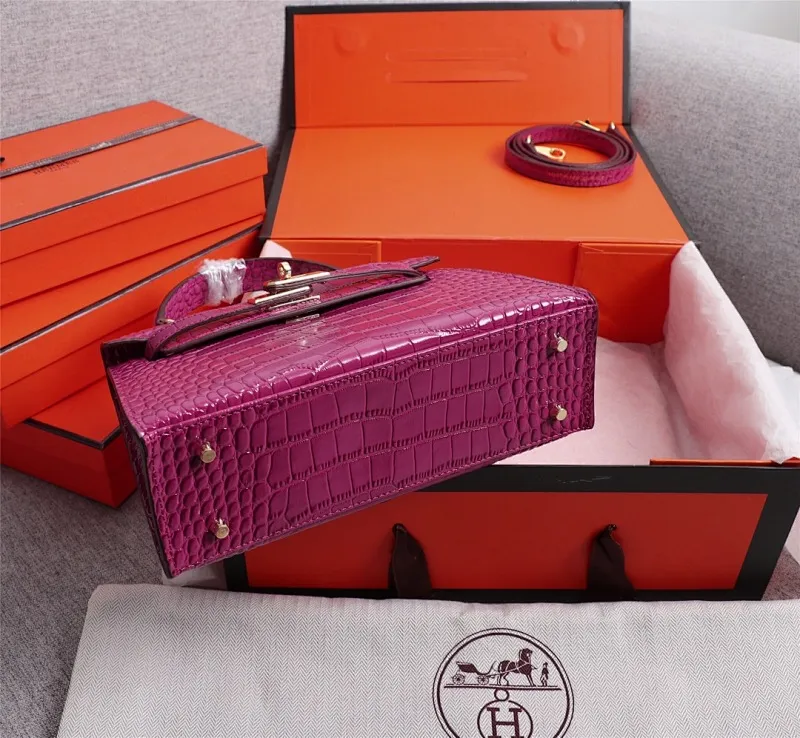 All Categories Official Website "Brand Women's Bags" Women's Bags 💙 Hermes 2022 official new Hermes women's hand-carrying cross-body dual-use bag wholesale Kelly crocodile pattern 58002500 High quality Size: 22-7-14CM
