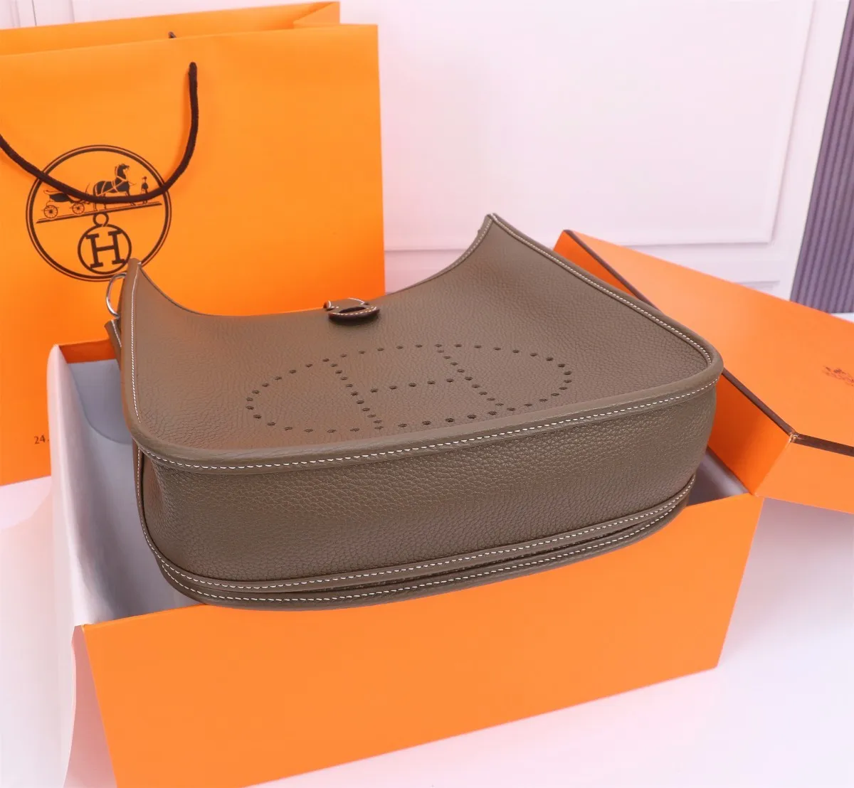 All categories Hermès women's bags (Hermès) Hermès original order 5588