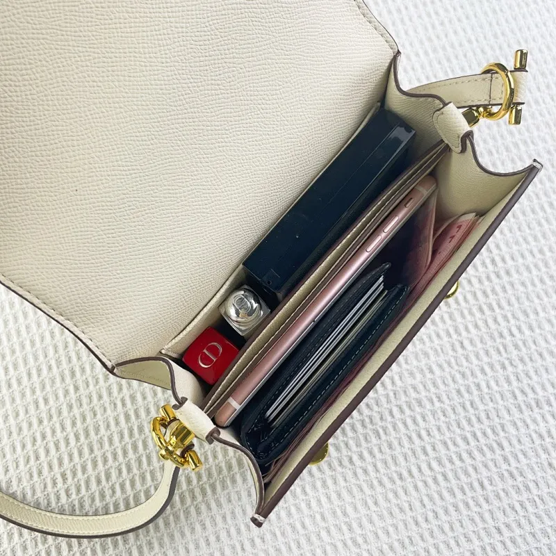All Categories Official Website "Brand Women's Bags" Women's Bags 💙 Hermes 2025 New Hermes Crossbody Bag