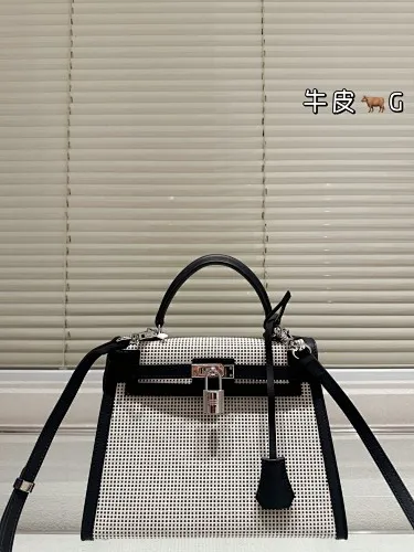 All Categories Official Website "Brand Women's Bags" Women's Bags 💙 Hermes 2025 New Hermes Crossbody Bag