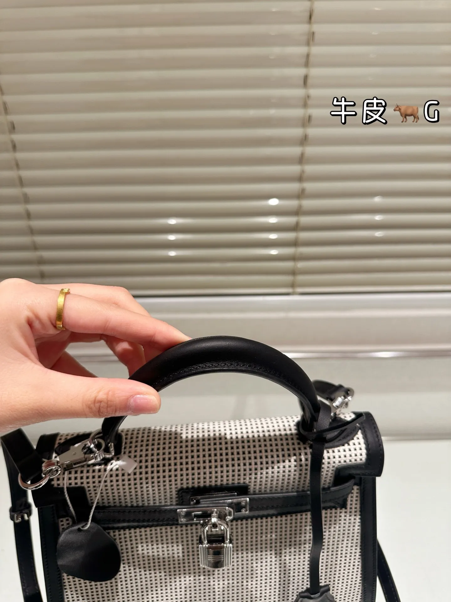 All Categories Official Website "Brand Women's Bags" Women's Bags 💙 Hermes 2025 New Hermes Crossbody Bag