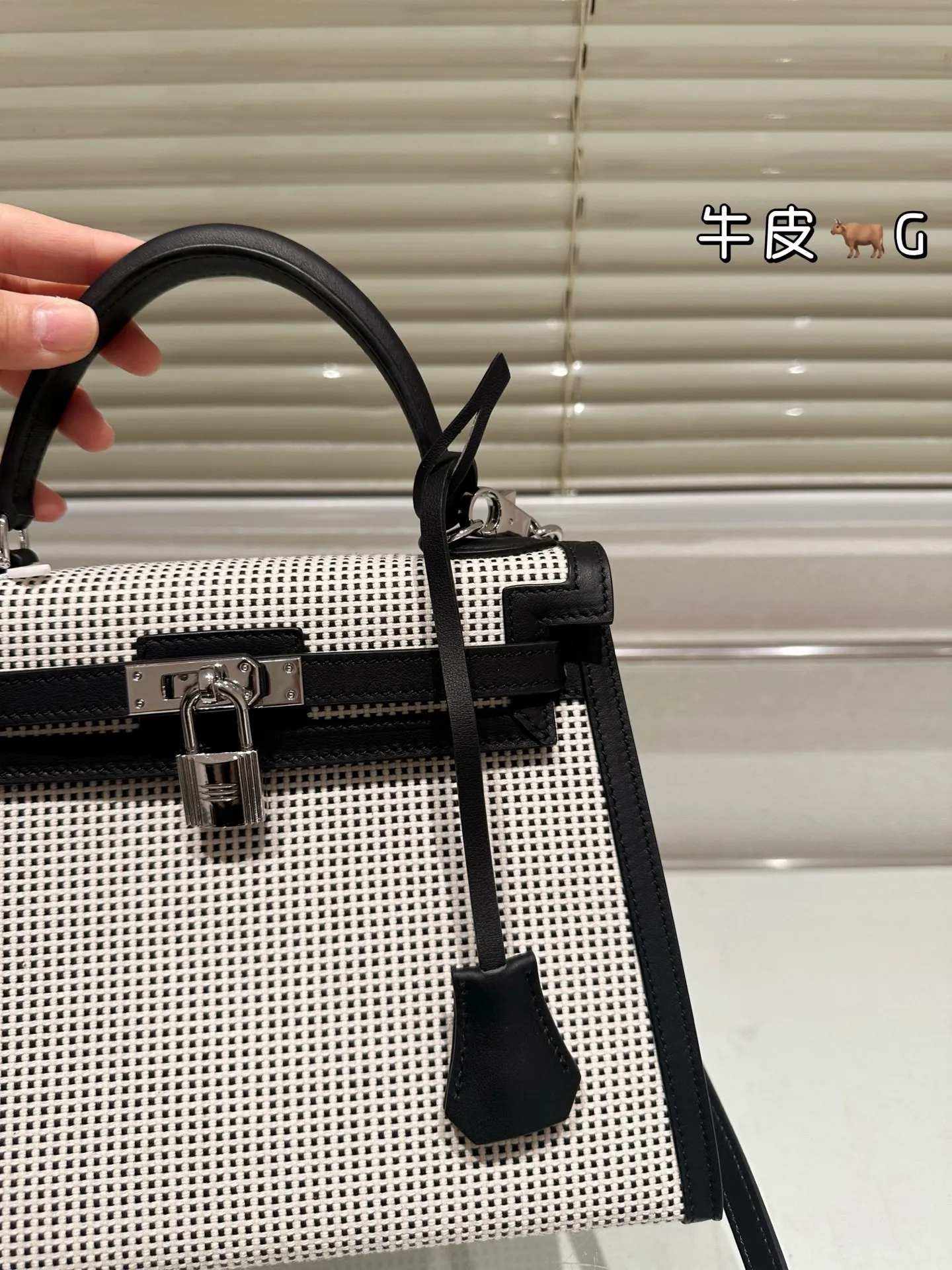 All Categories Official Website "Brand Women's Bags" Women's Bags 💙 Hermes 2025 New Hermes Crossbody Bag