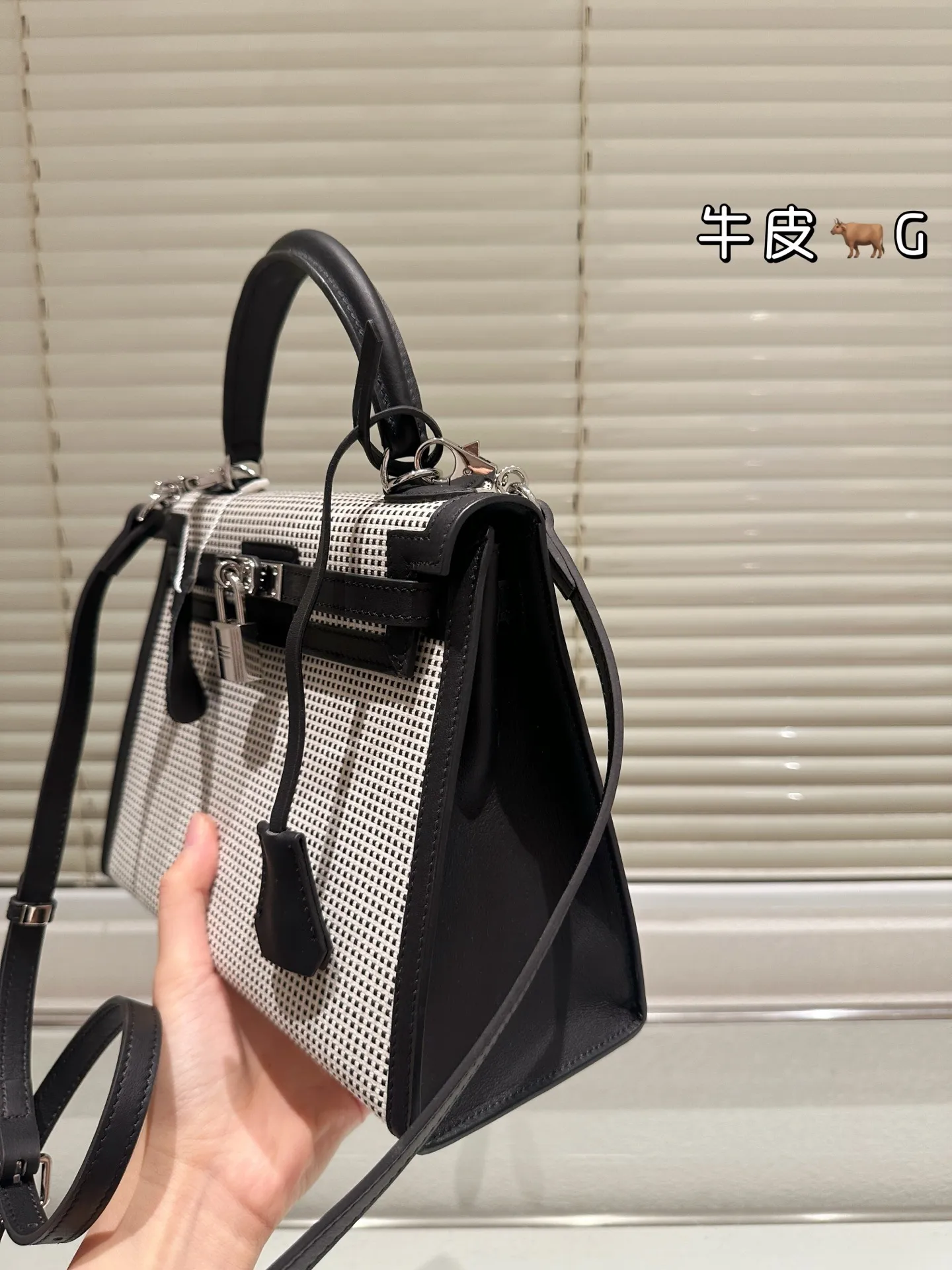 All Categories Official Website "Brand Women's Bags" Women's Bags 💙 Hermes 2025 New Hermes Crossbody Bag