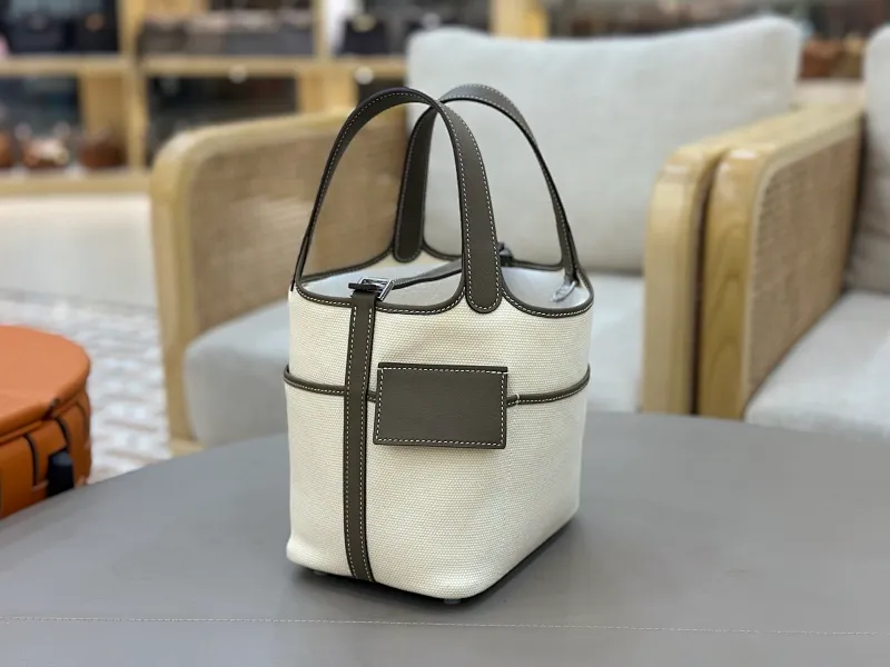 All categories Hermès women's bags (Hermès) Hermès 1818