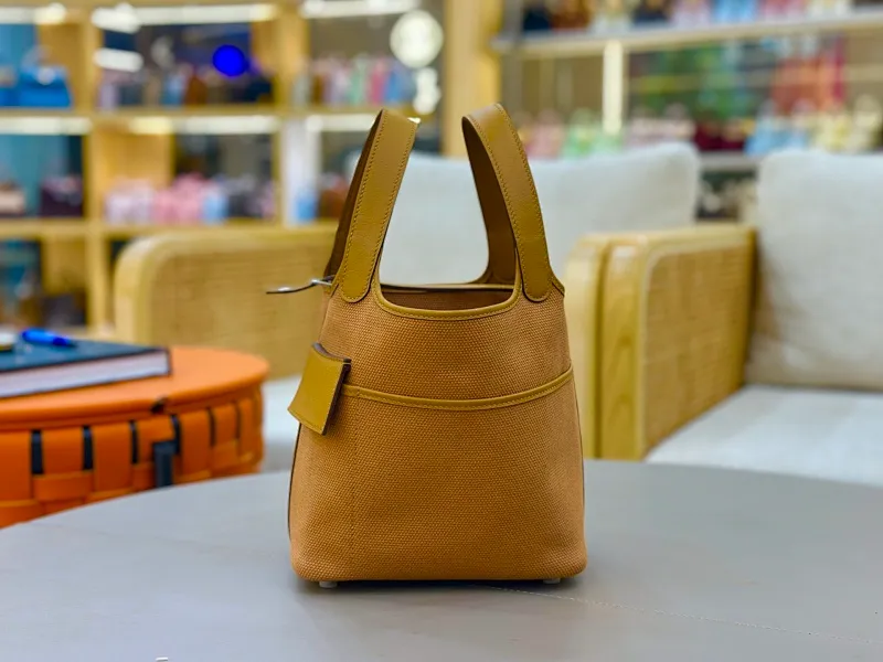 All categories Hermès women's bags (Hermès) Hermès 1818