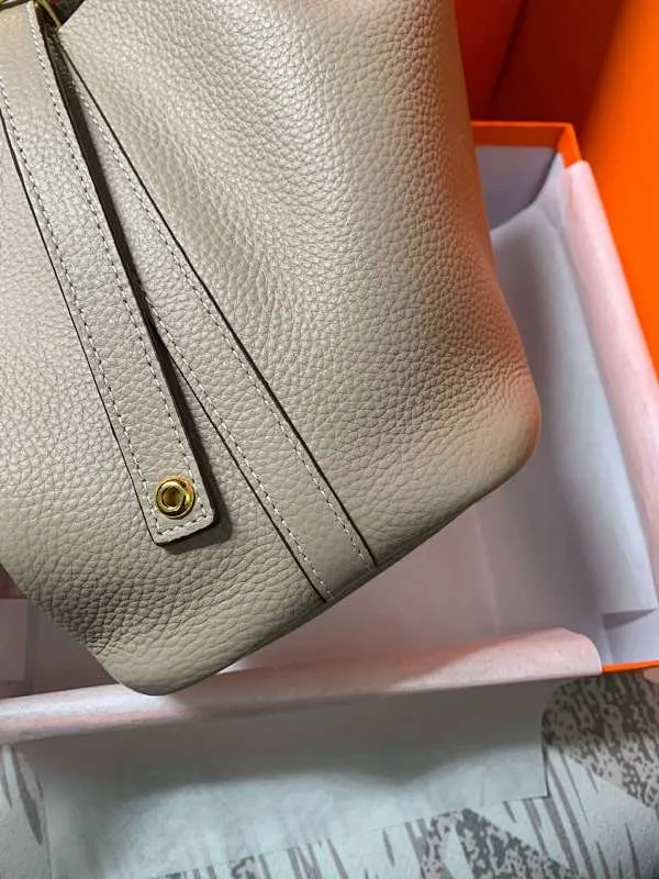 All categories Hermès women's bags (Hermès) Hermès 2818