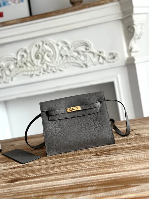 All categories Hermès women's bags (Hermès) Hermès 2215