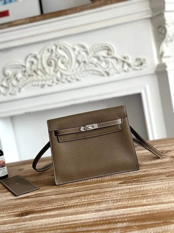 All categories Hermès women's bags (Hermès) Hermès 2215