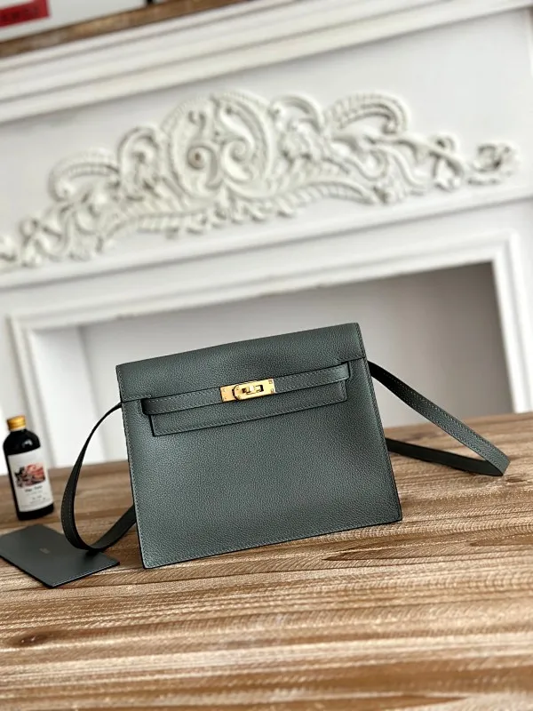 All categories Hermès women's bags (Hermès) Hermès 2215