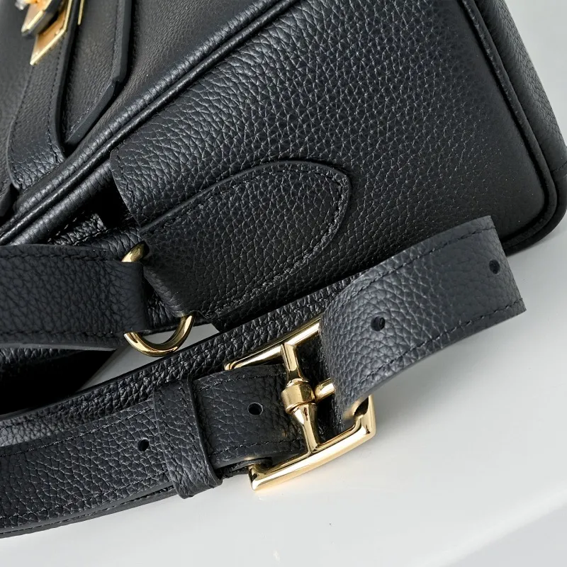 All categories Hermès women's bags (Hermès) Hermès 830