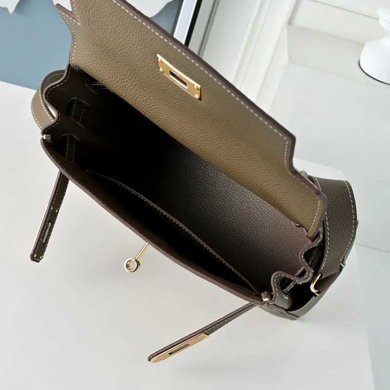 All categories Hermès women's bags (Hermès) Hermès 830