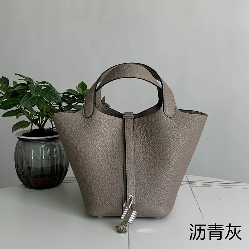 All categories Hermès women's bags (Hermès) Hermès 188