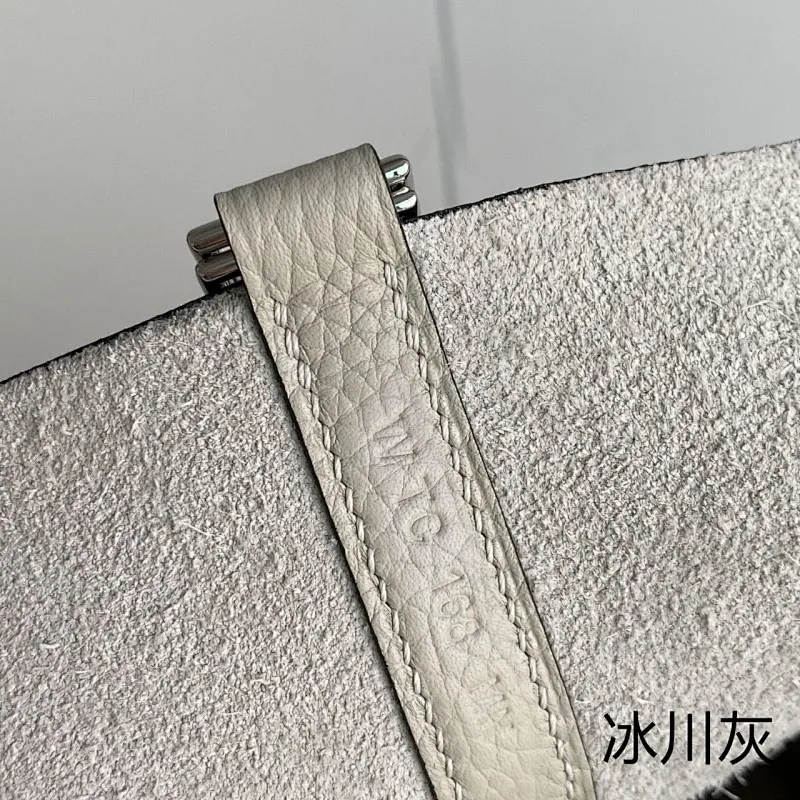 All categories Hermès women's bags (Hermès) Hermès 188