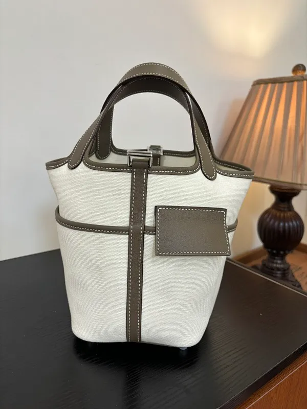All categories Hermès women's bags (Hermès) Hermès 1818