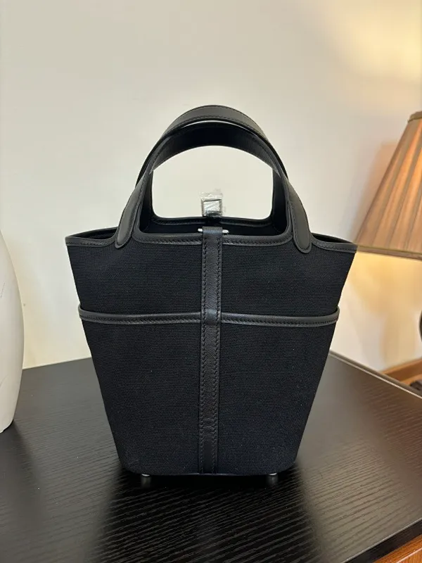 All categories Hermès women's bags (Hermès) Hermès 1818