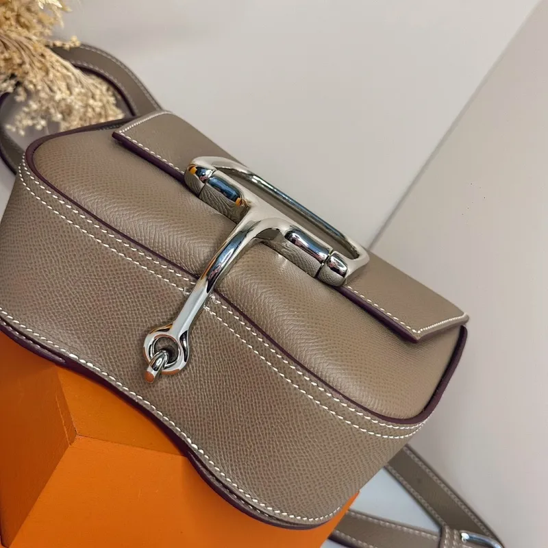 All categories Hermès women's bags (Hermès) Hermès 3211