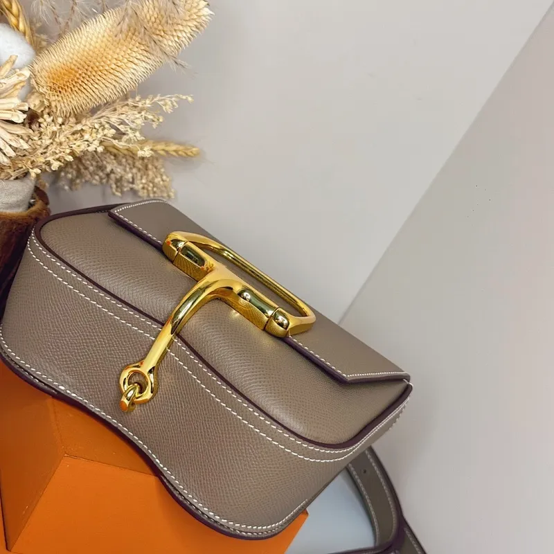 All categories Hermès women's bags (Hermès) Hermès 3211