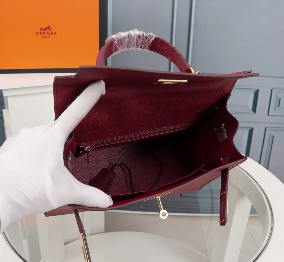 All categories Hermès women's bags (Hermès) Hermès 22126_CM_1