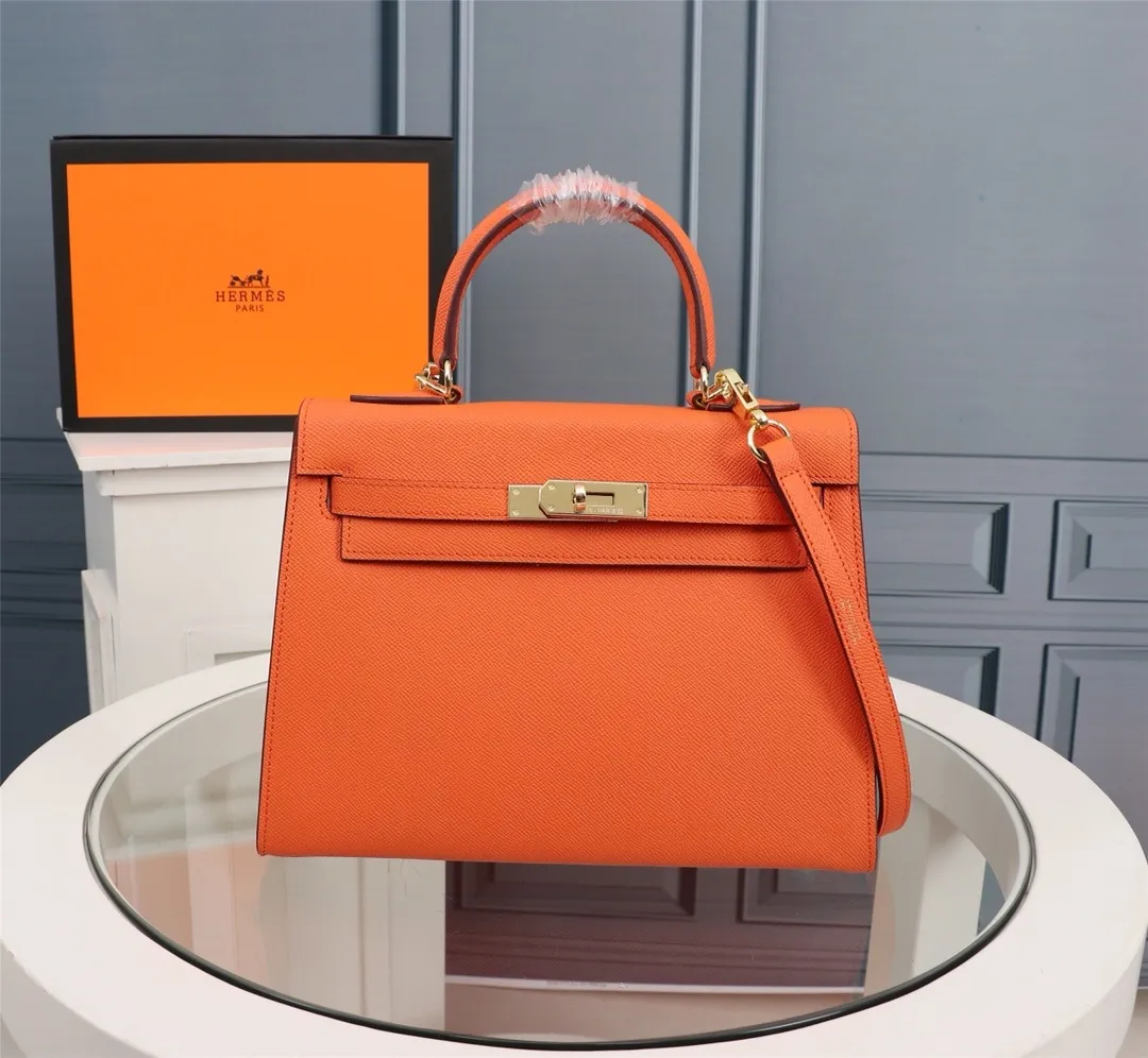 All categories Hermès women's bags (Hermès) Hermès 22126_CM_1