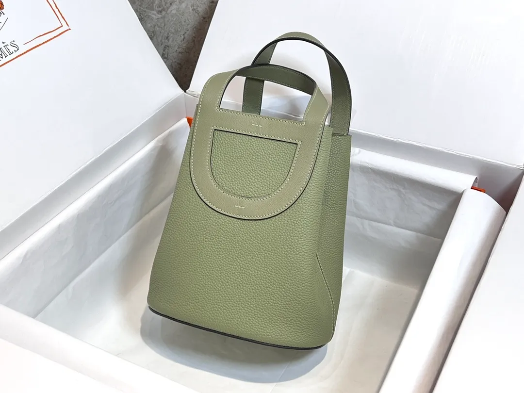 All categories Hermès women's bags (Hermès) Hermès 1818