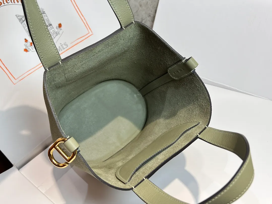 All categories Hermès women's bags (Hermès) Hermès 1818