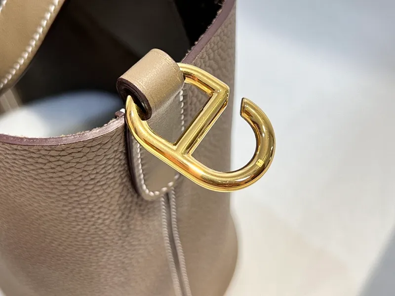 All categories Hermès women's bags (Hermès) Hermès 1818