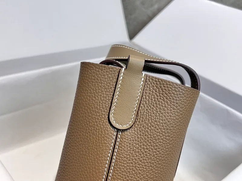 All categories Hermès women's bags (Hermès) Hermès 1818
