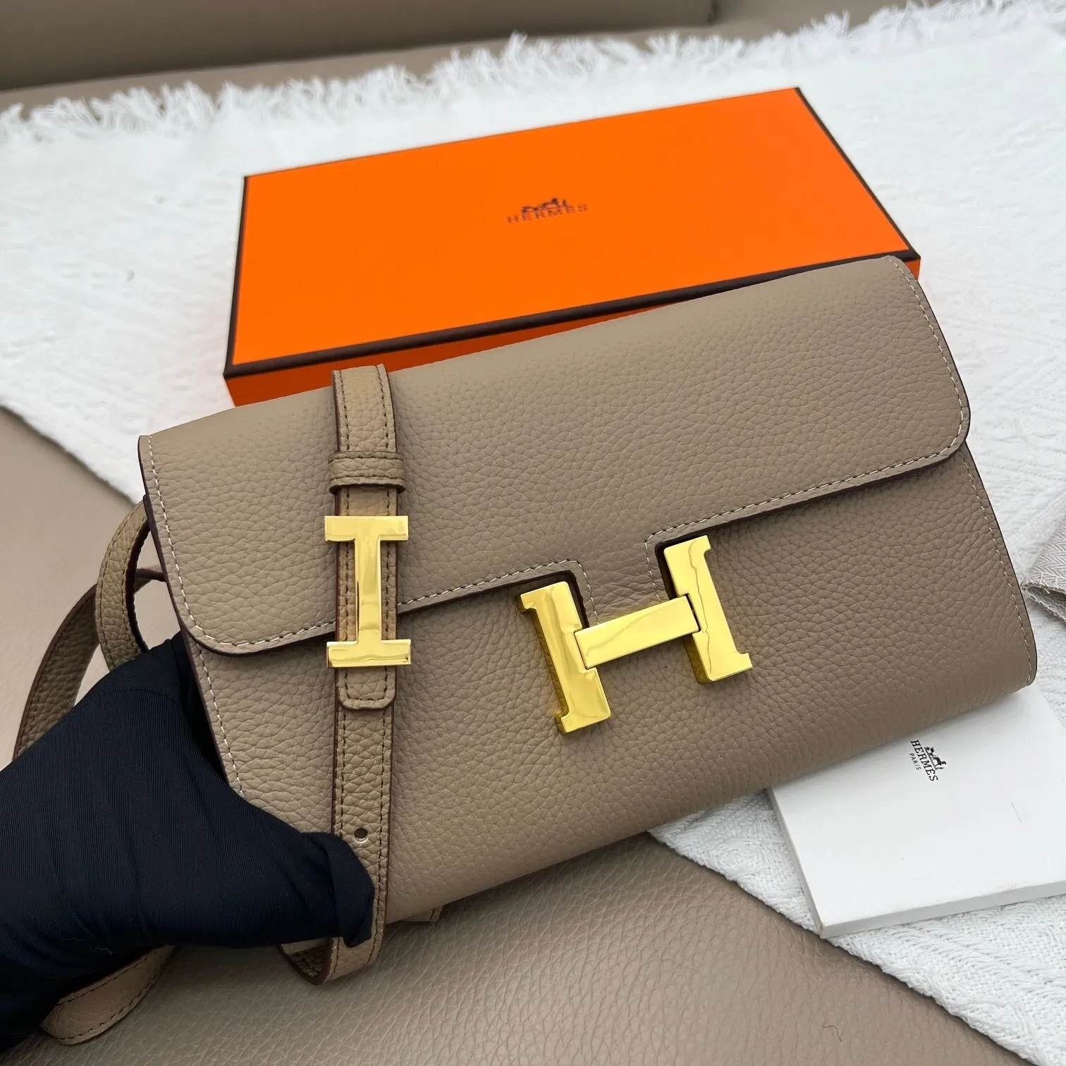 All Categories Official Website "Brand Women's Bags" Women's Bags 💙 Hermes 2025 New Hermes Crossbody Bag