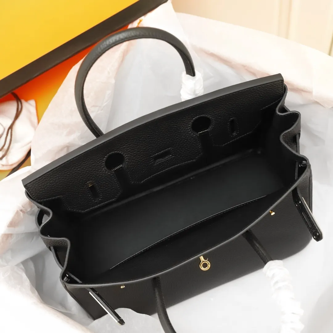 All Categories Official Website "Brand Women's Bags" Women's Bags 💙 Hermes 2022 Official New Hermès Handbags Lychee Pattern Imported First-Layer Calfskin Wholesale Small Size 58004000 Large Size 58004200 High Quality Size: Small 30CM Large 35CM