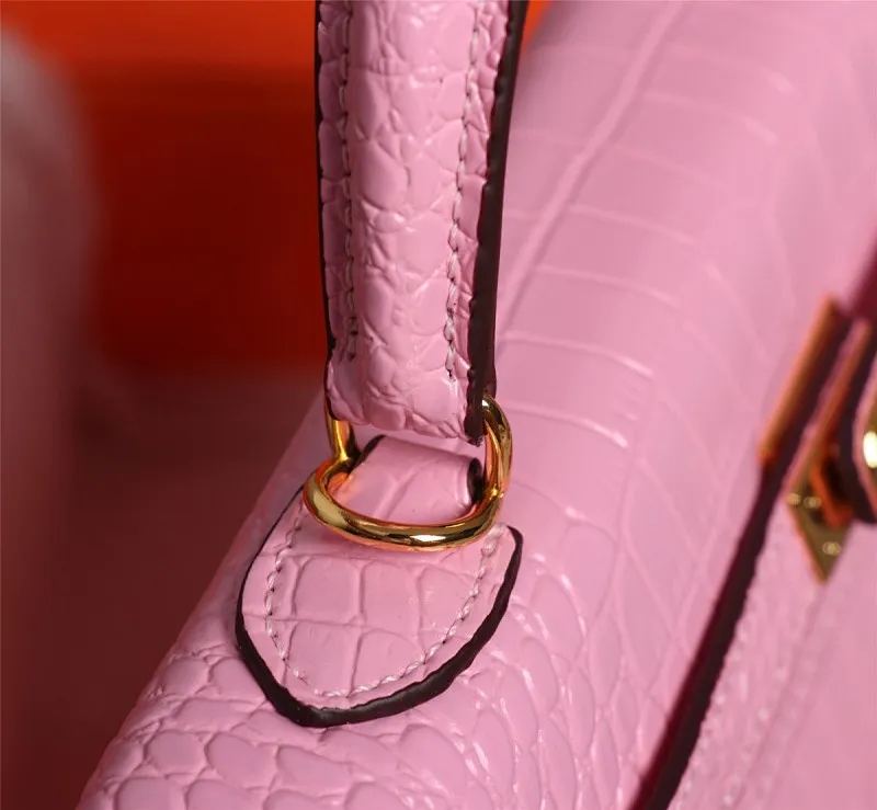 All Categories Official Website "Brand Women's Bags" Women's Bags 💙 Hermes 2022 official new Hermes women's hand-carrying cross-body dual-use bag wholesale Kelly crocodile pattern 58002500 High quality Size: 25-9-18CM
