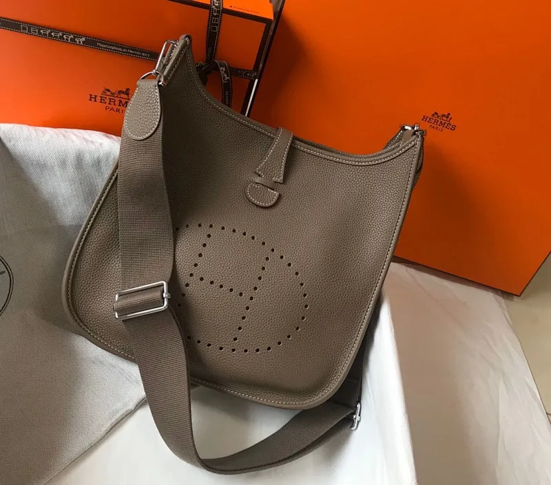 All categories Hermès women's bags (Hermès) Hermès 3528