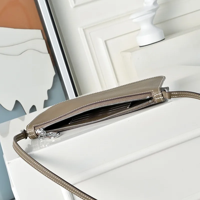 All categories Hermès women's bags (Hermès) Hermès 205