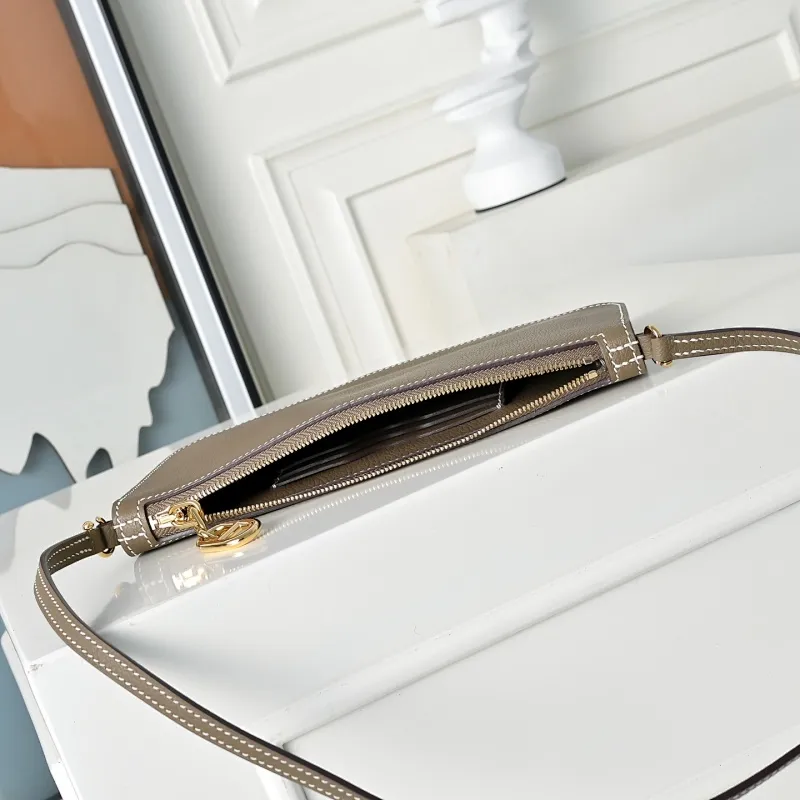 All categories Hermès women's bags (Hermès) Hermès 205
