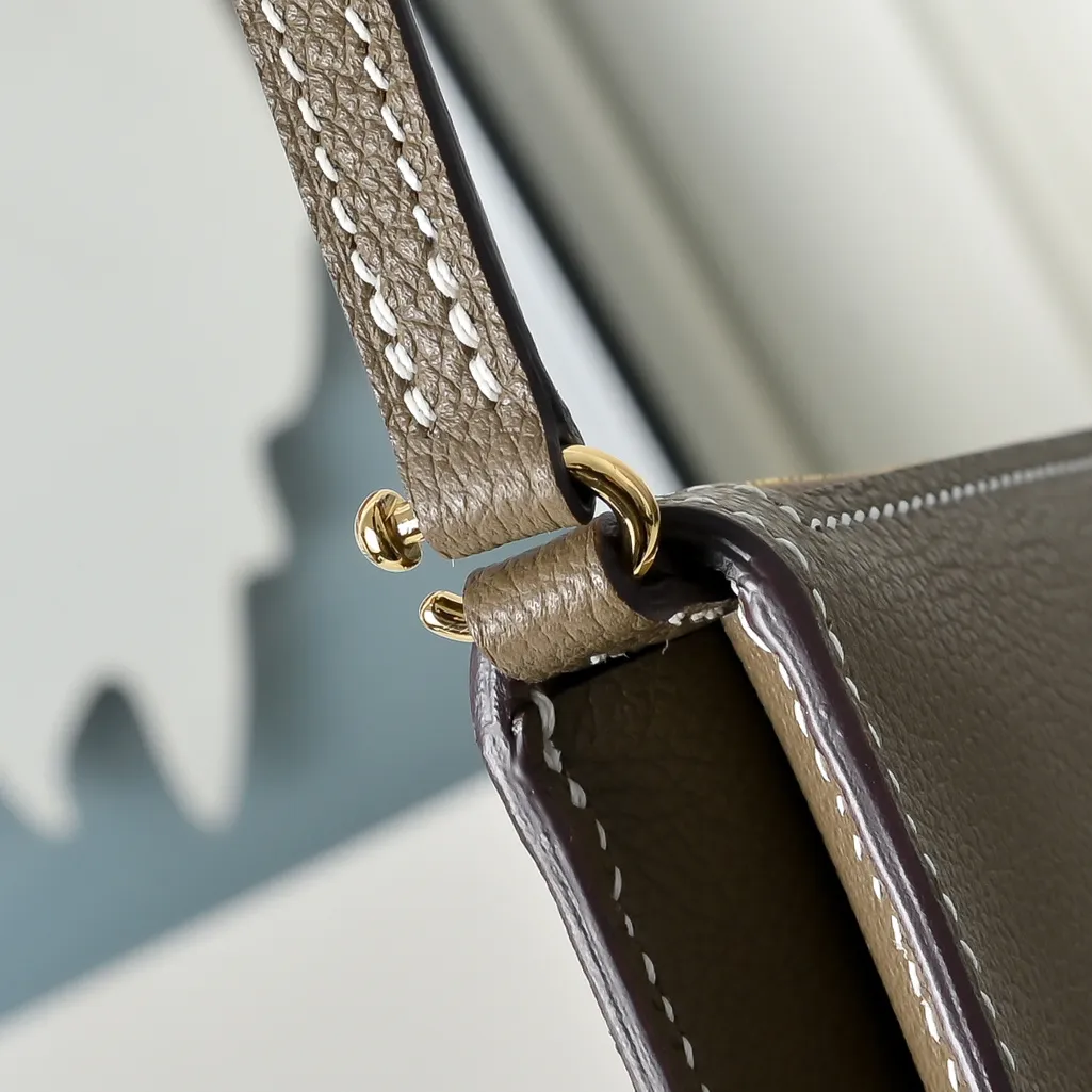 All categories Hermès women's bags (Hermès) Hermès 205