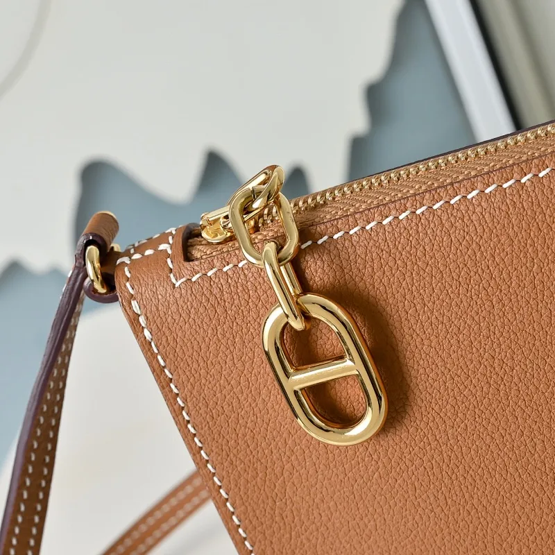 All categories Hermès women's bags (Hermès) Hermès 205