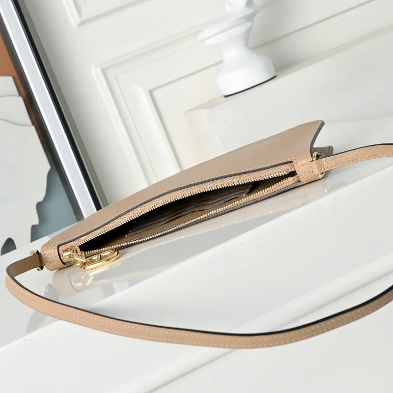 All categories Hermès women's bags (Hermès) Hermès 205